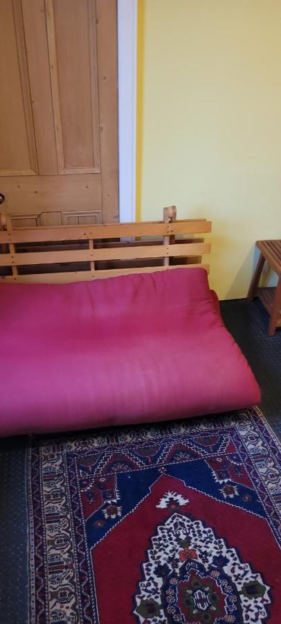 City Centre Flat - Sleep Upto 4 Edinburgh Luaran gambar
